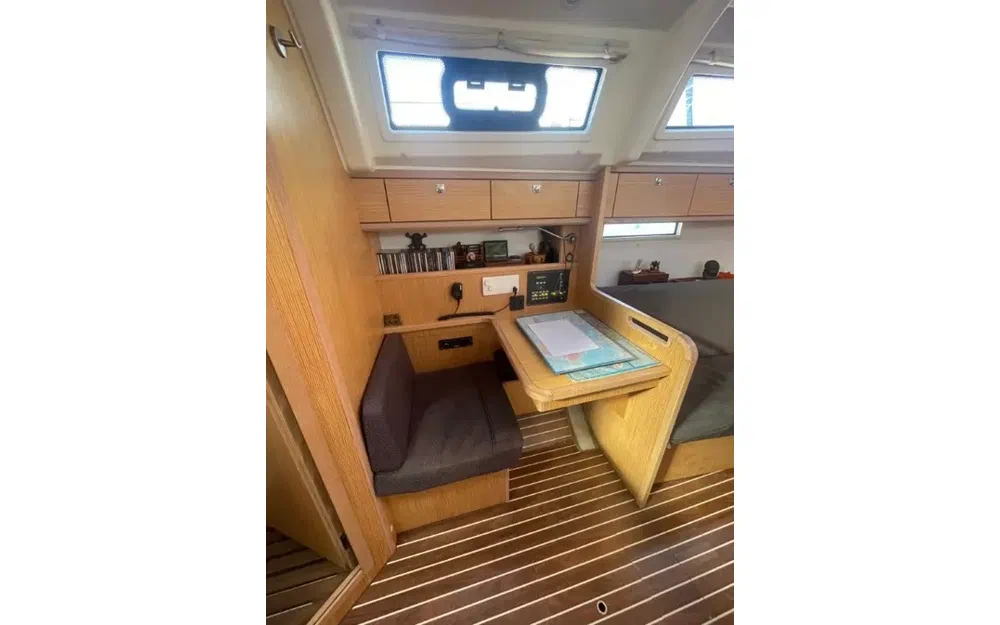 slider 15 Bavaria 37 Cruiser