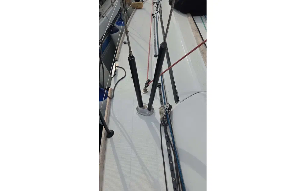 slider 10 Beneteau First 40