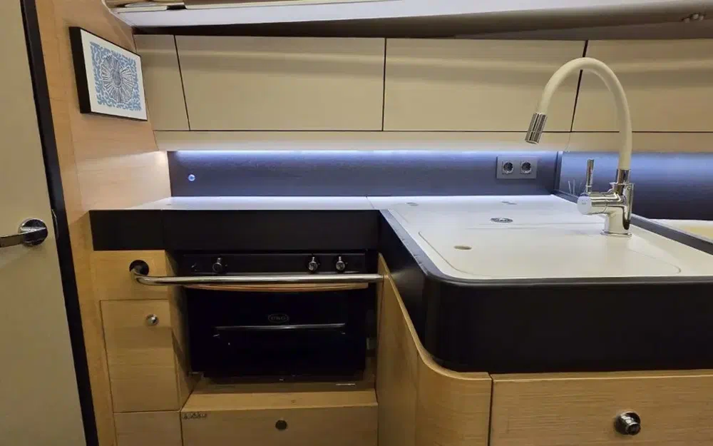 slider 23 Beneteau First 40