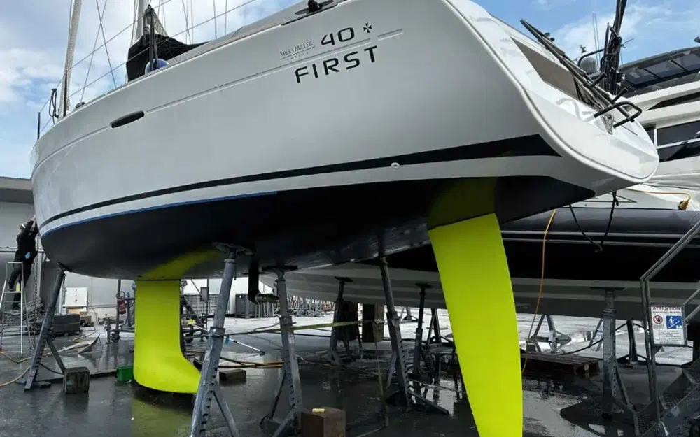 slider 37 Beneteau First 40