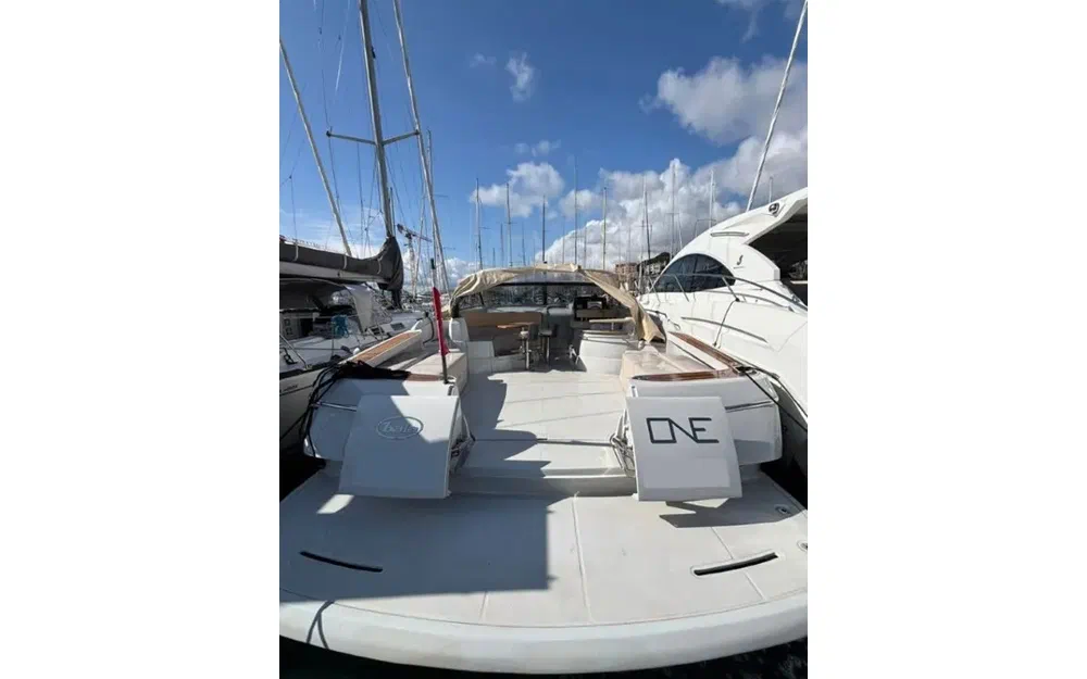 slider 1 Baia One 43