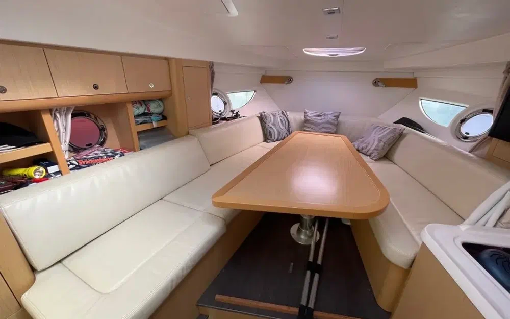 slider 13 Beneteau Gran Turismo 34