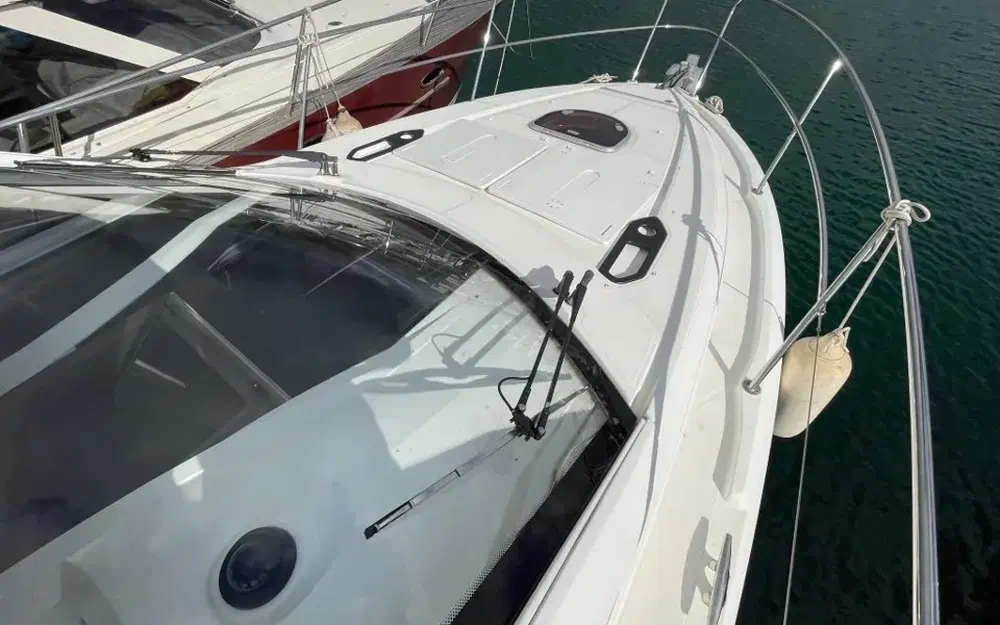 slider 2 Beneteau Gran Turismo 34