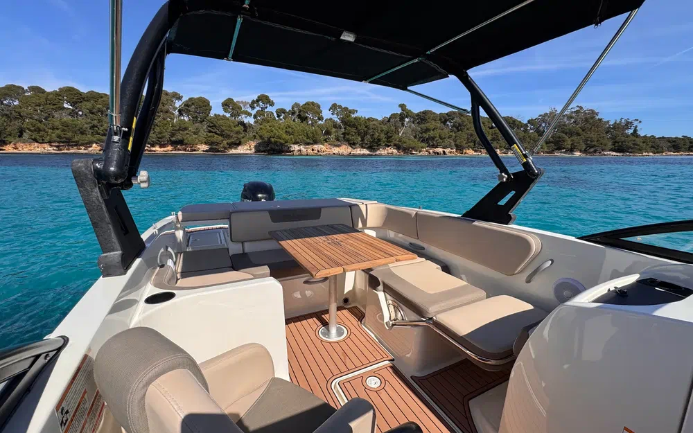 slider 0 Bayliner VR6 BOWRIDER OB