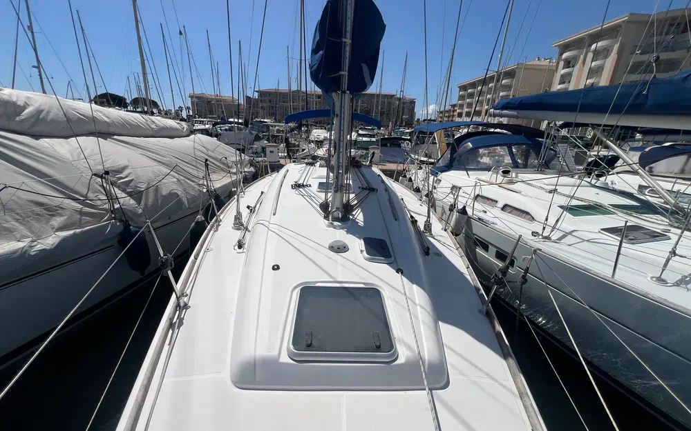 slider 25 Dufour 40 E Performance