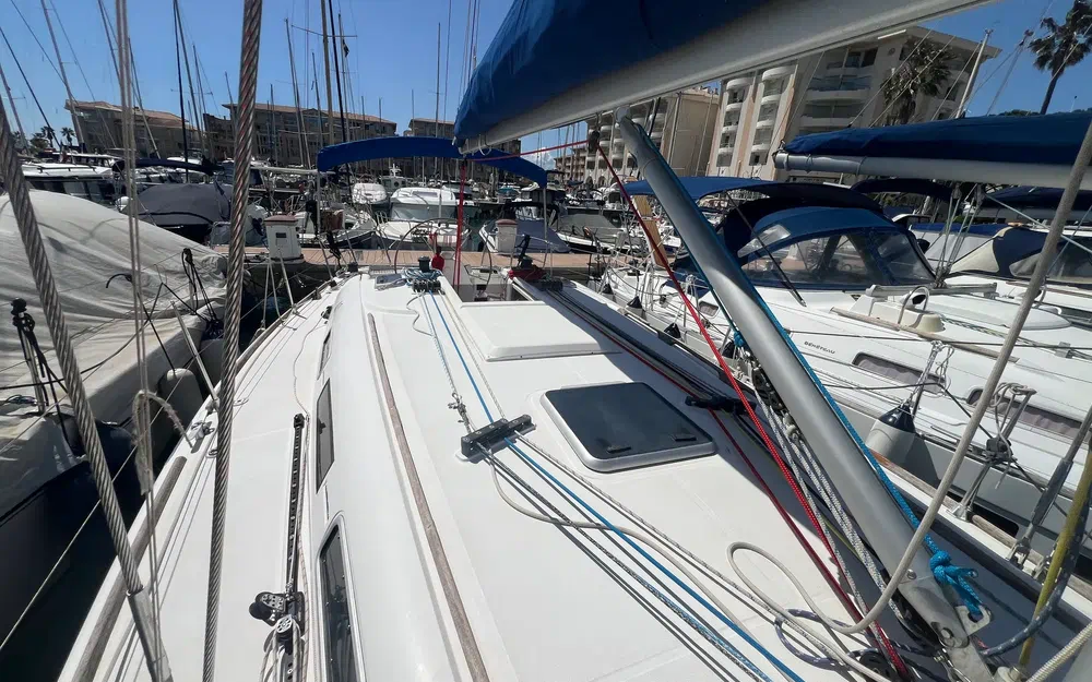 slider 29 Dufour 40 E Performance