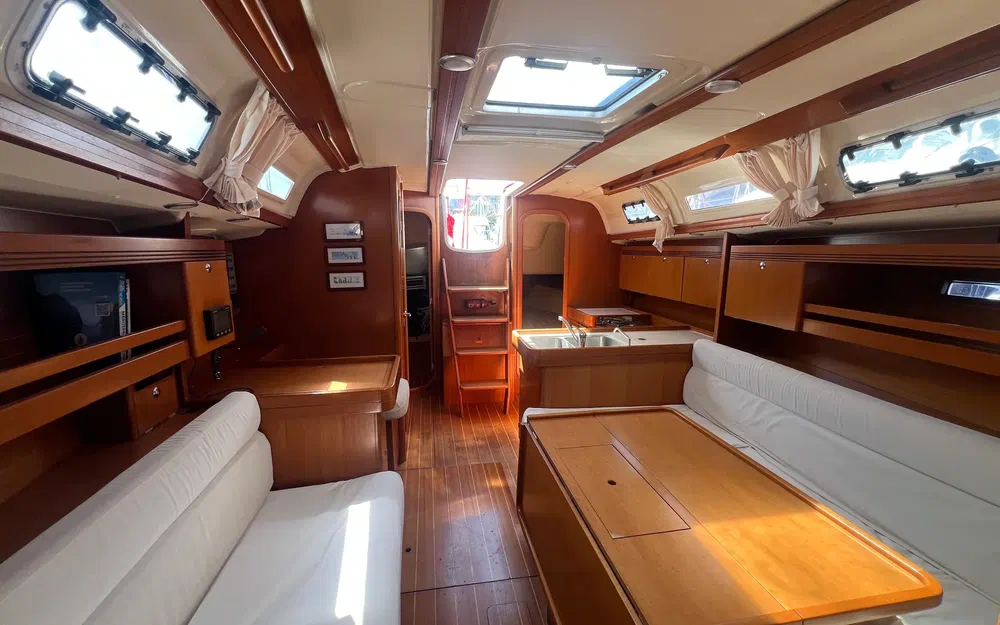 slider 45 Dufour 40 E Performance