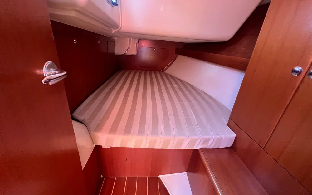 slider 51 Dufour 40 E Performance