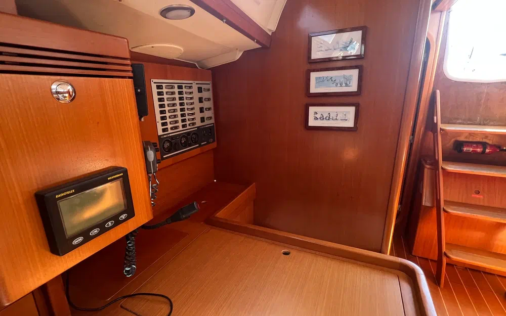 slider 62 Dufour 40 E Performance