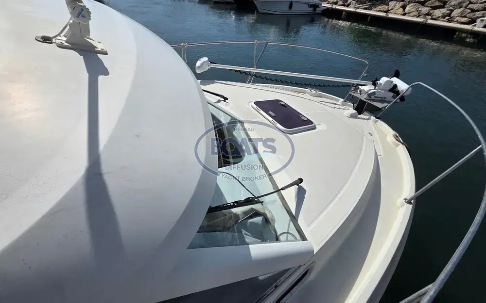 slider 11 Beneteau Antares 750 HB
