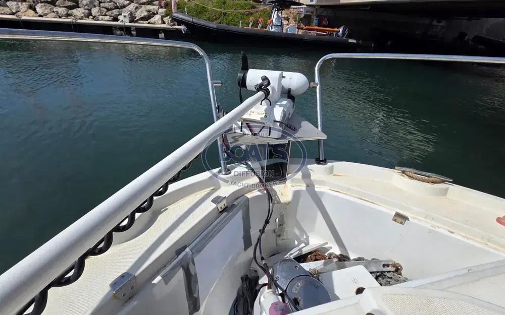 slider 13 Beneteau Antares 750 HB
