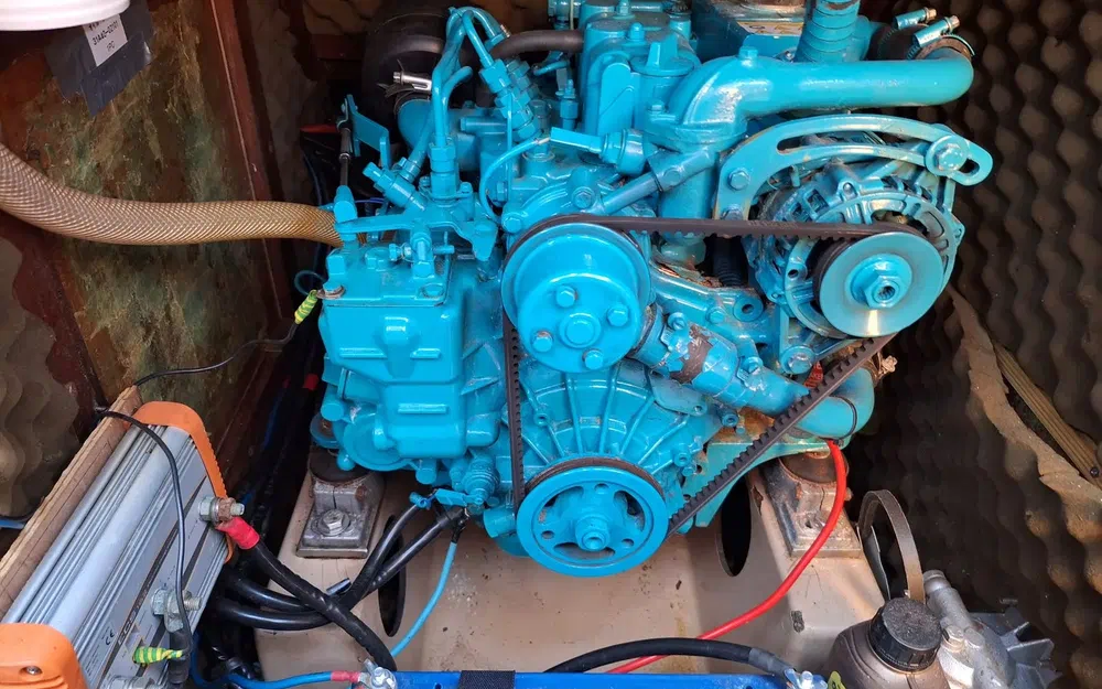 slider 19 Beneteau First 345