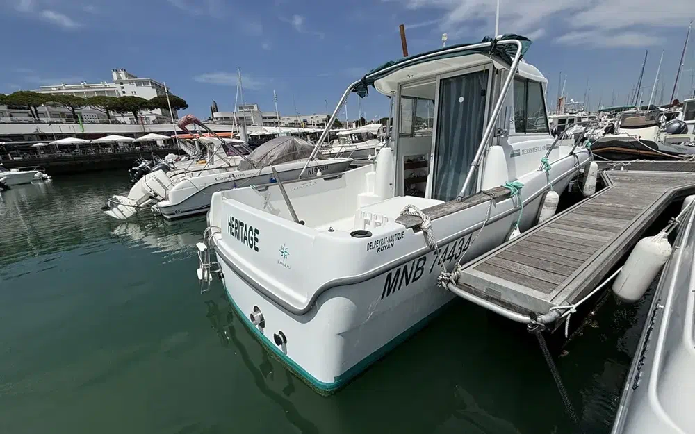 slider 5 Jeanneau Merry Fisher 635