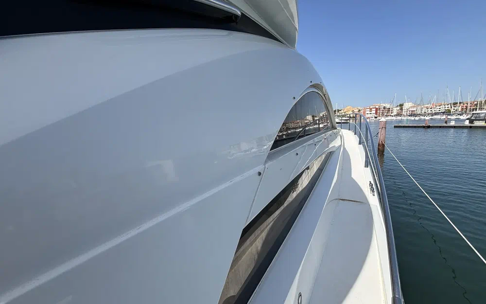 slider 11 Sunseeker Portofino 53