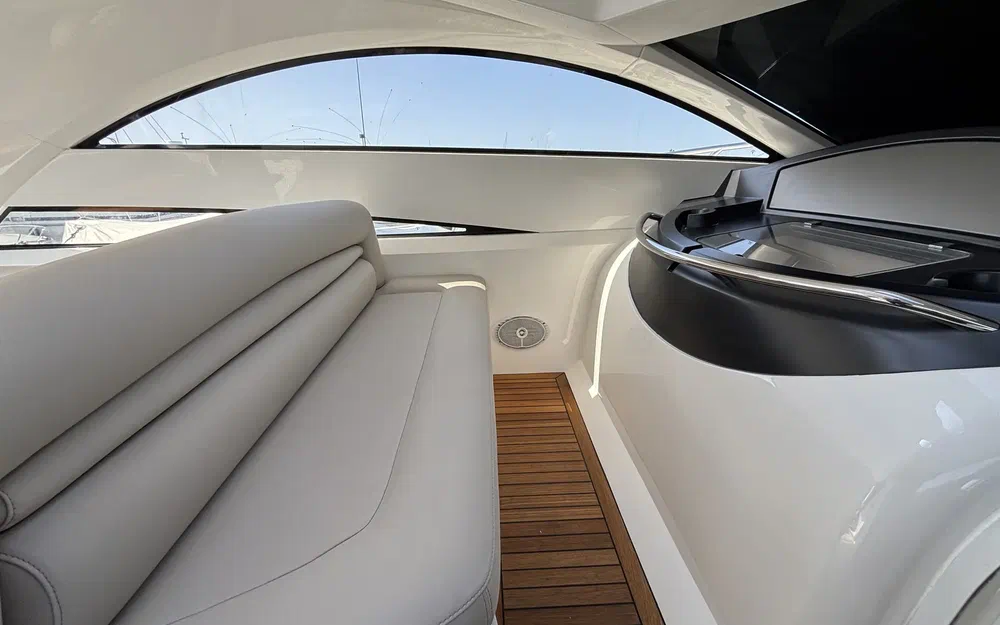 slider 14 Sunseeker Portofino 53