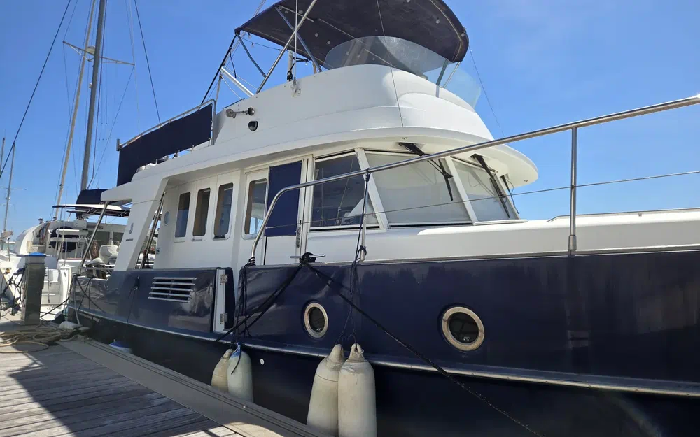slider 0 Beneteau Swift Trawler 42