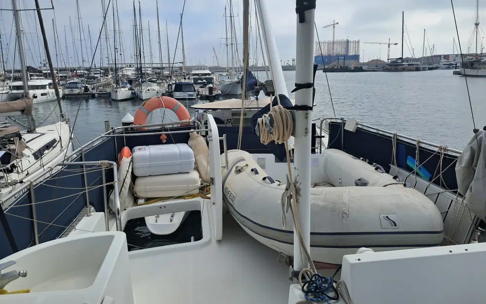 slider 10 Beneteau Swift Trawler 42