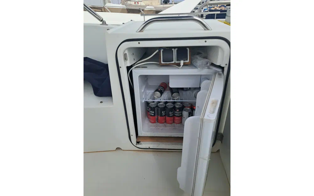 slider 15 Beneteau Swift Trawler 42