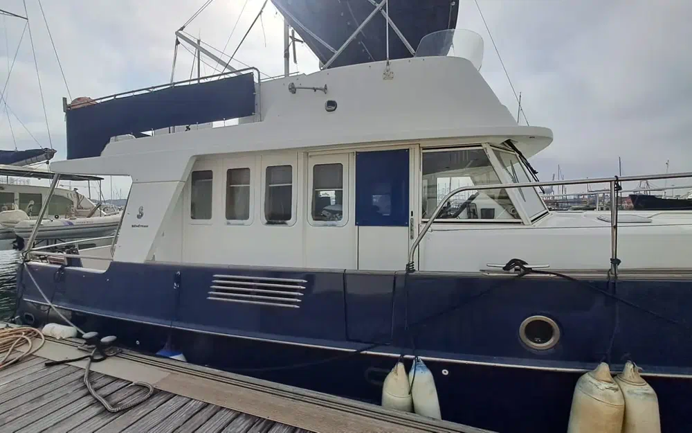 slider 2 Beneteau Swift Trawler 42
