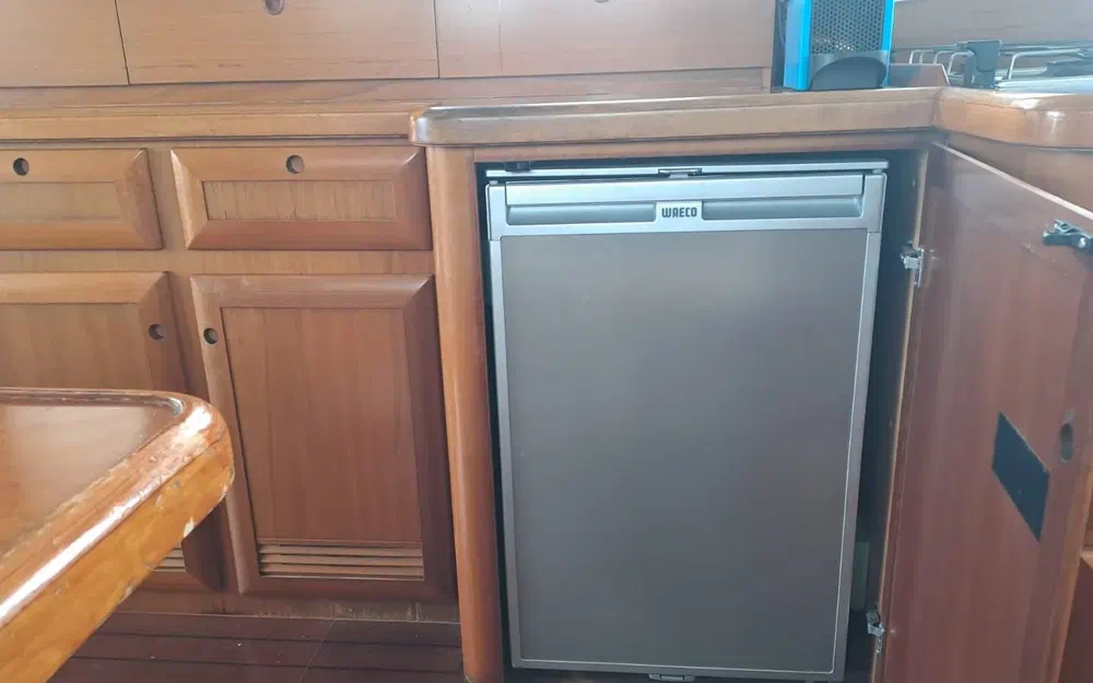 slider 34 Beneteau Swift Trawler 42