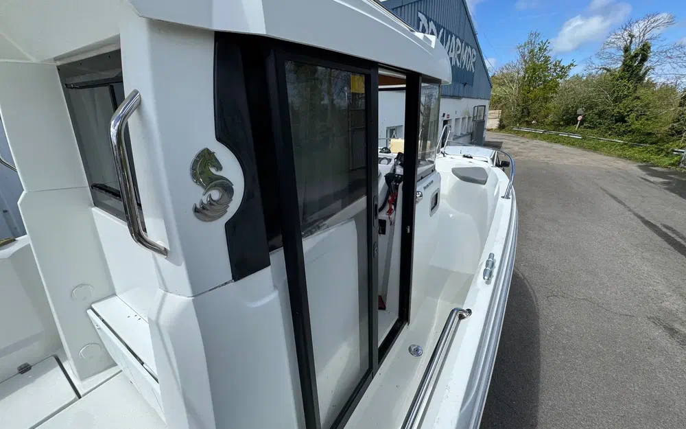 slider 12 Beneteau Barracuda 7