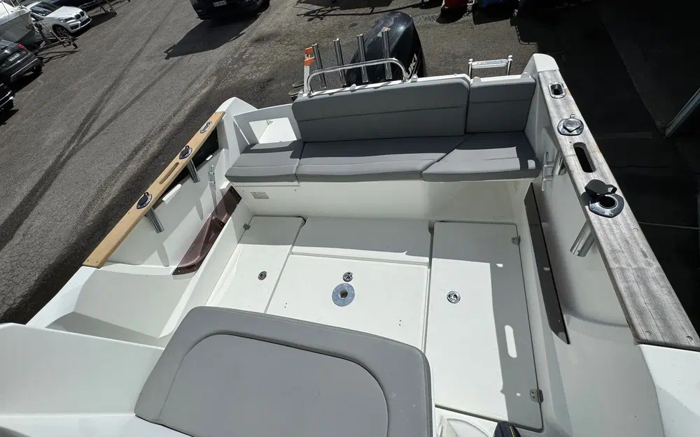 slider 8 Beneteau Barracuda 7