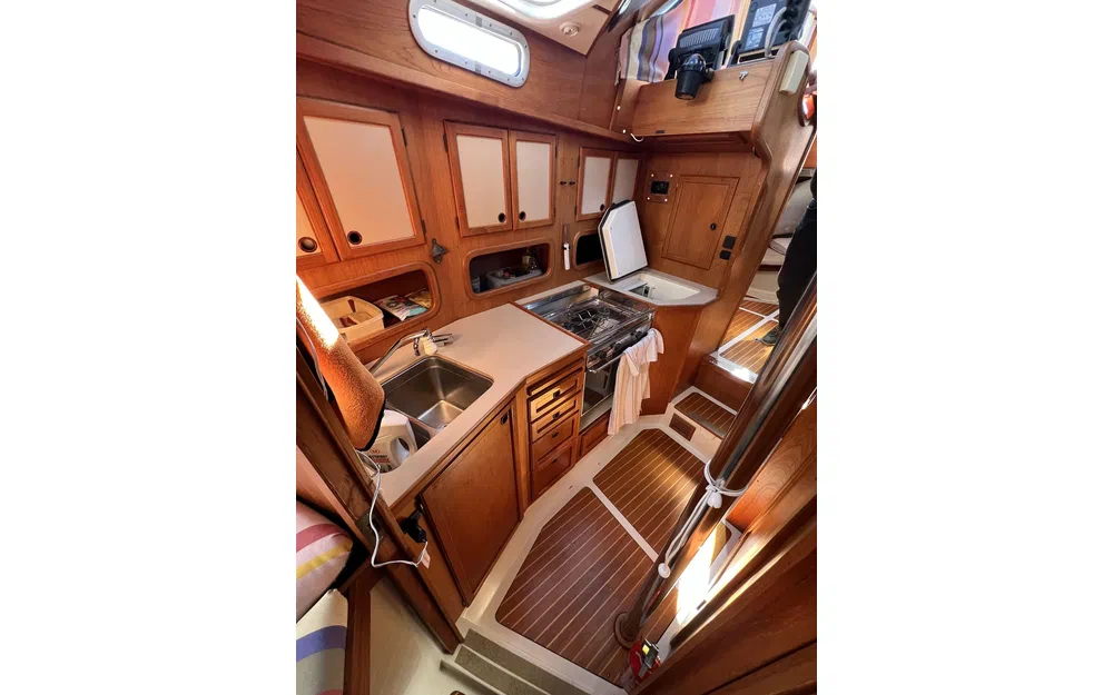 slider 16 Siltala Yachts Nauticat 32