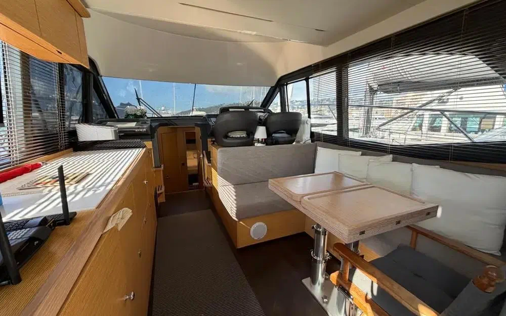 slider 2 Bavaria R40 Fly