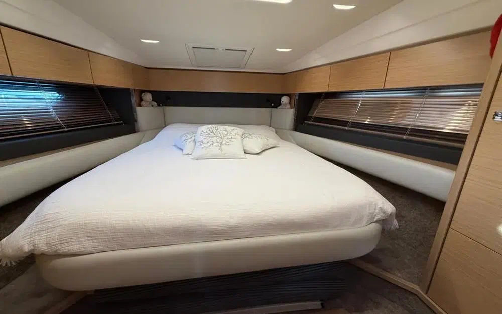 slider 8 Bavaria R40 Fly