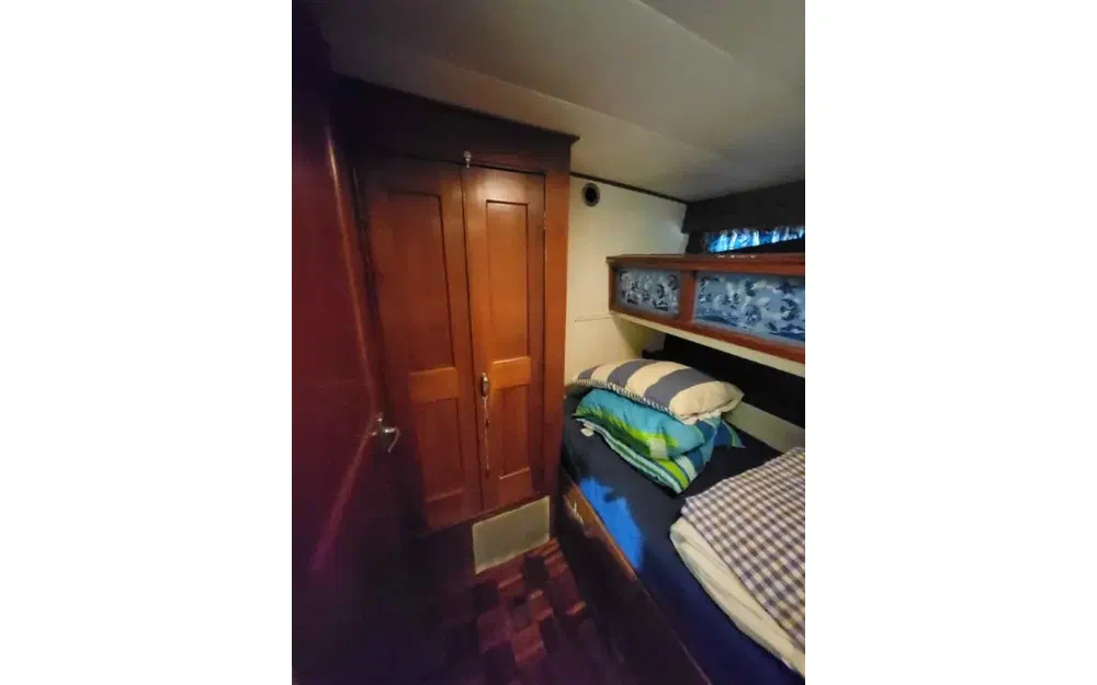 slider 31 Grand Banks 50