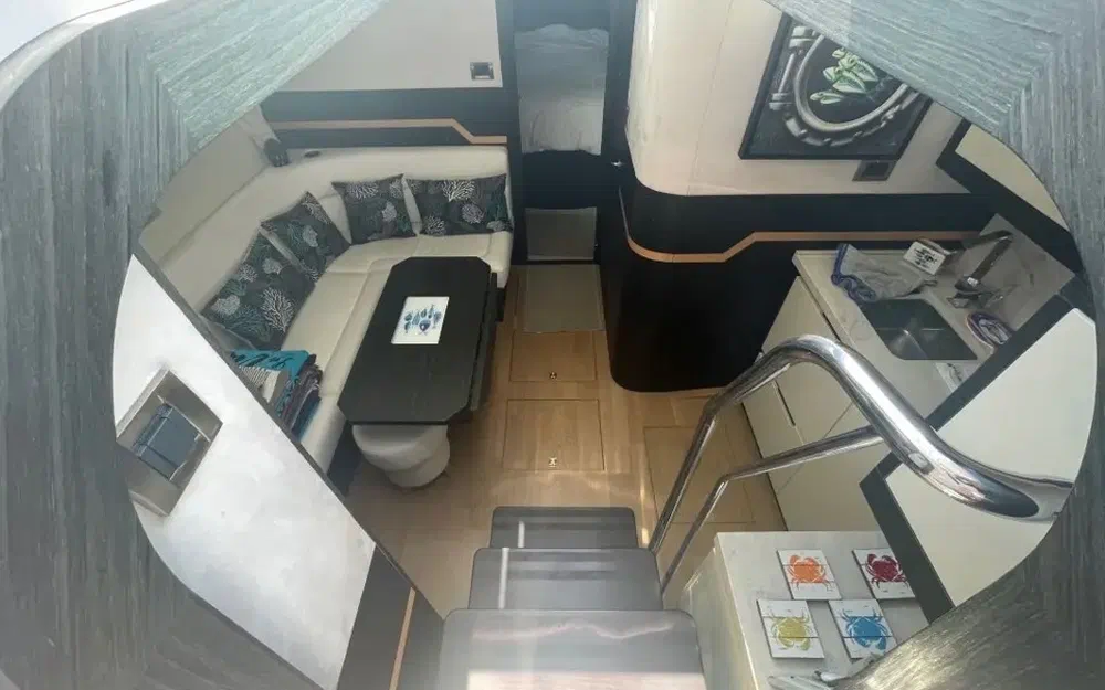 slider 10 Galeon 405 HTL