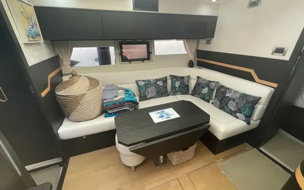 slider 13 Galeon 405 HTL