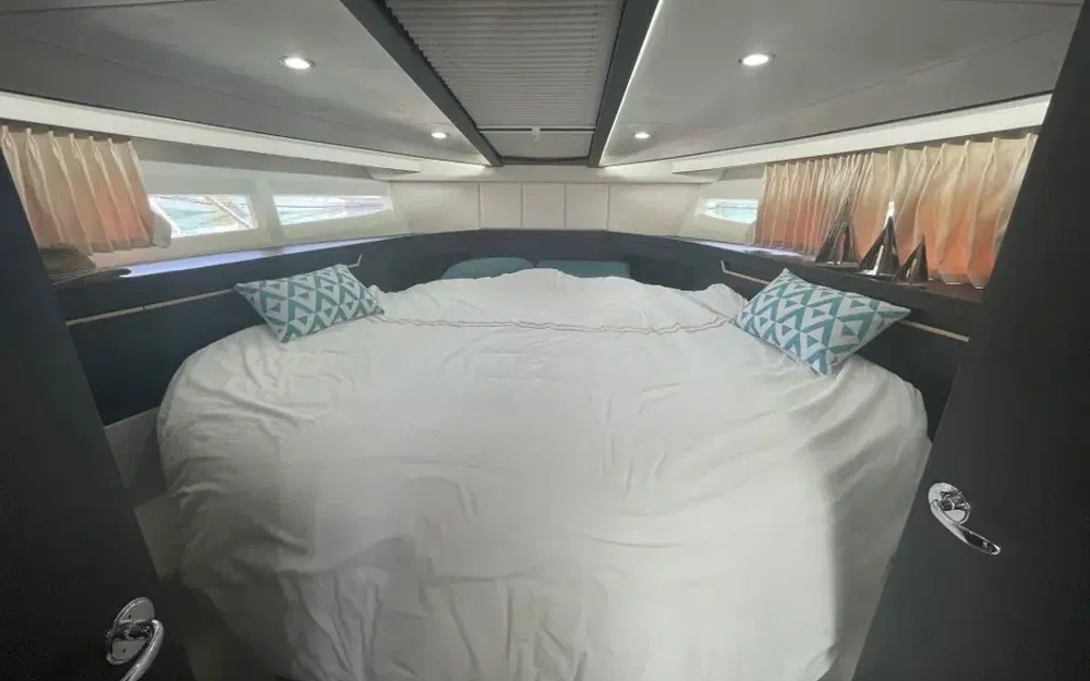 slider 18 Galeon 405 HTL