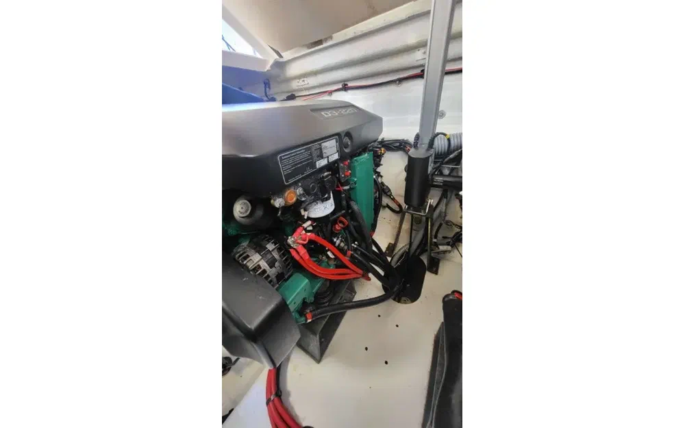 slider 30 Jeanneau Leader 33