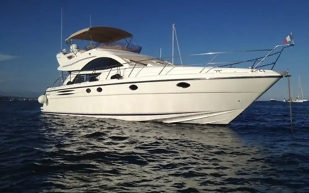 slider 0 Fairline Phantom 50