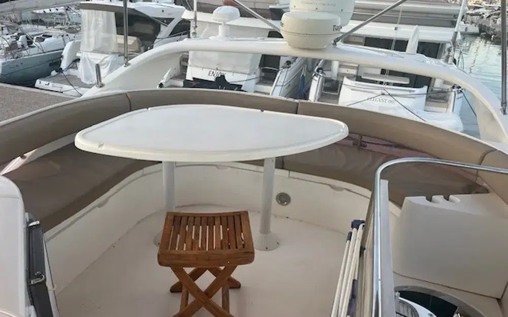slider 12 Fairline Phantom 50