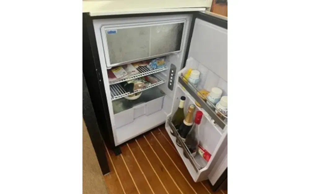 slider 21 Fairline Phantom 50