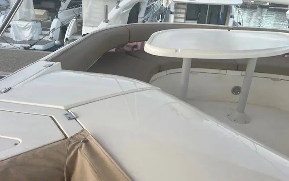 slider 2 Fairline Phantom 50
