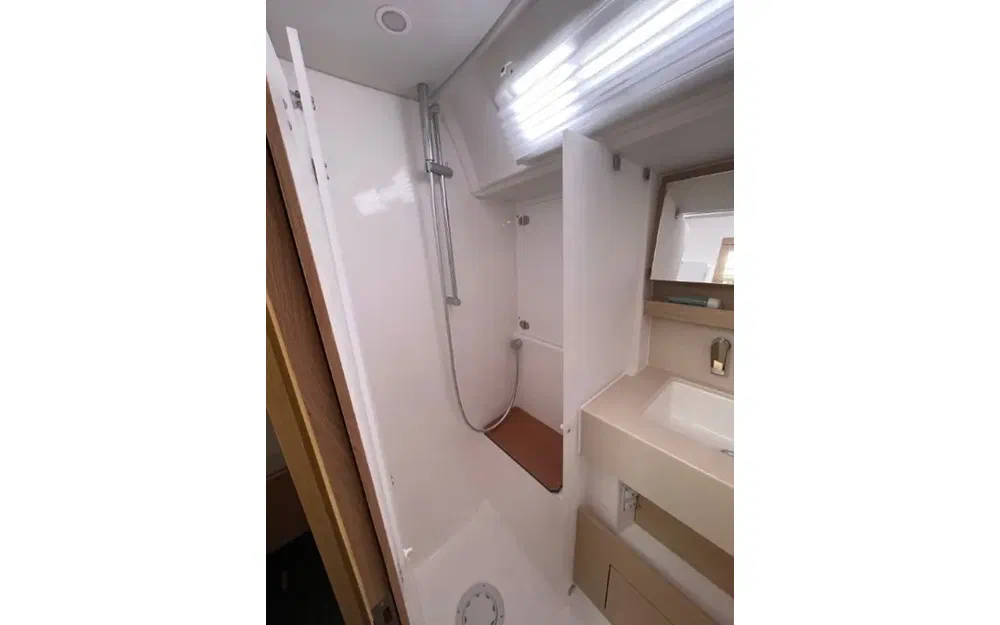 slider 27 Dufour 470