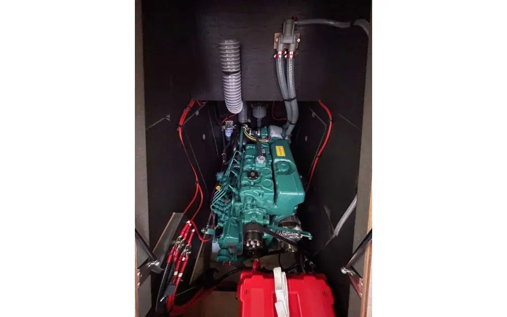 slider 30 Dufour 470