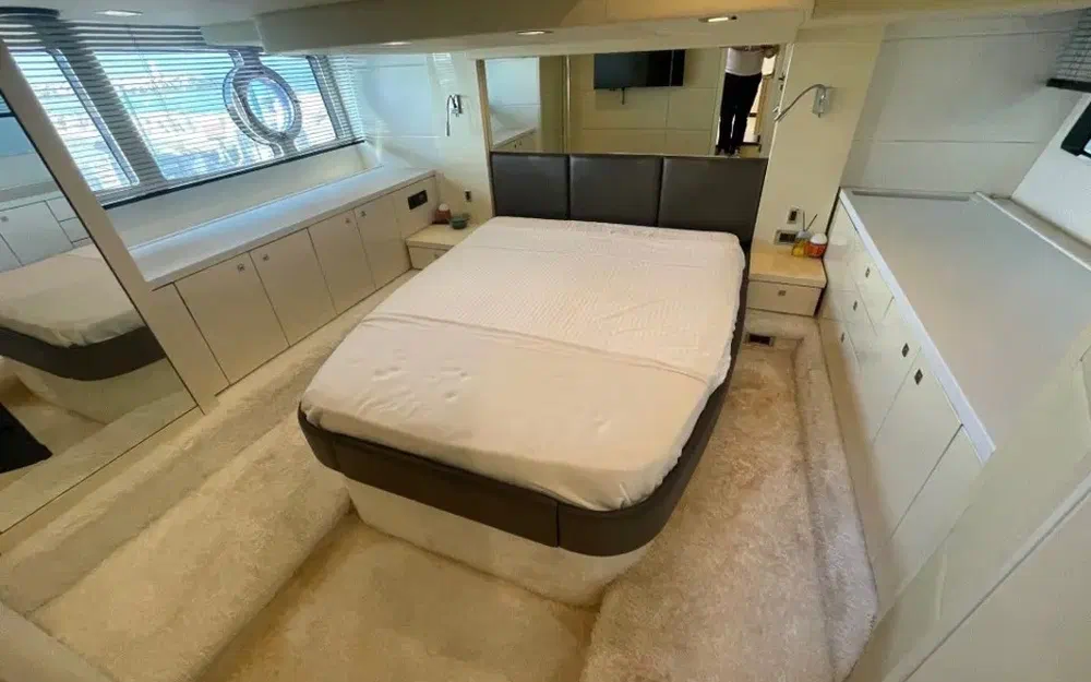 slider 17 Sunseeker Portofino 48