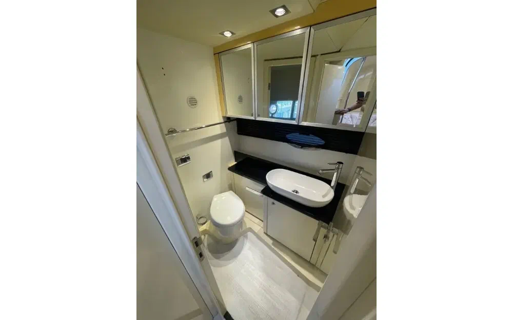 slider 21 Sunseeker Portofino 48