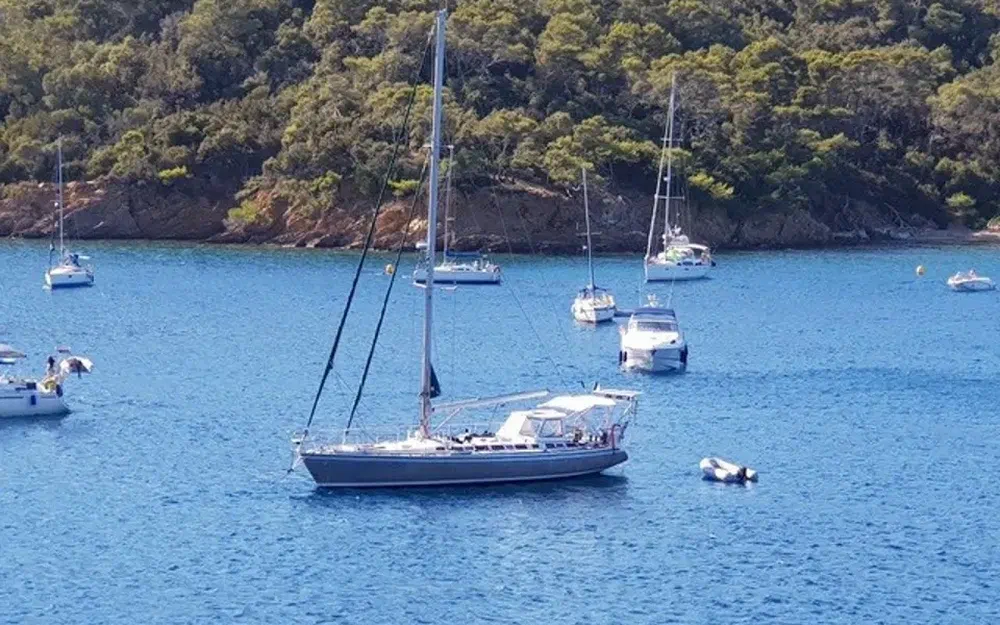 slider 13 CNM Via 52