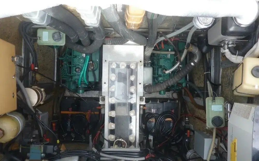 slider 16 CNM Via 52