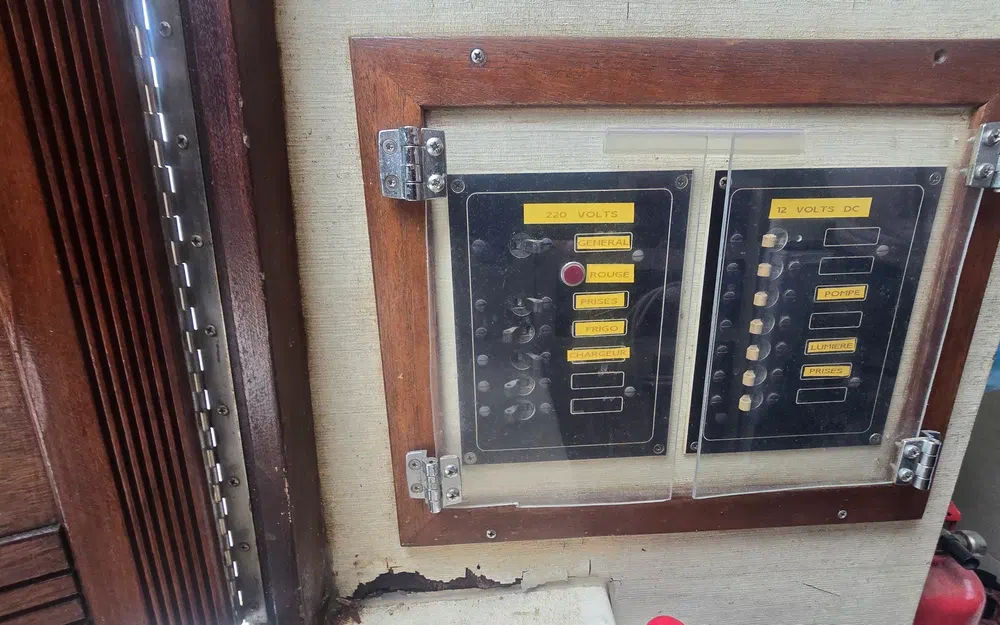 slider 11 Seabird Condor 29