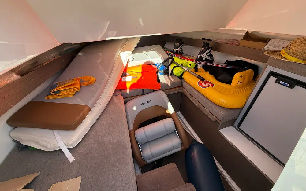 slider 6 Beneteau Flyer 7 SUNdeck