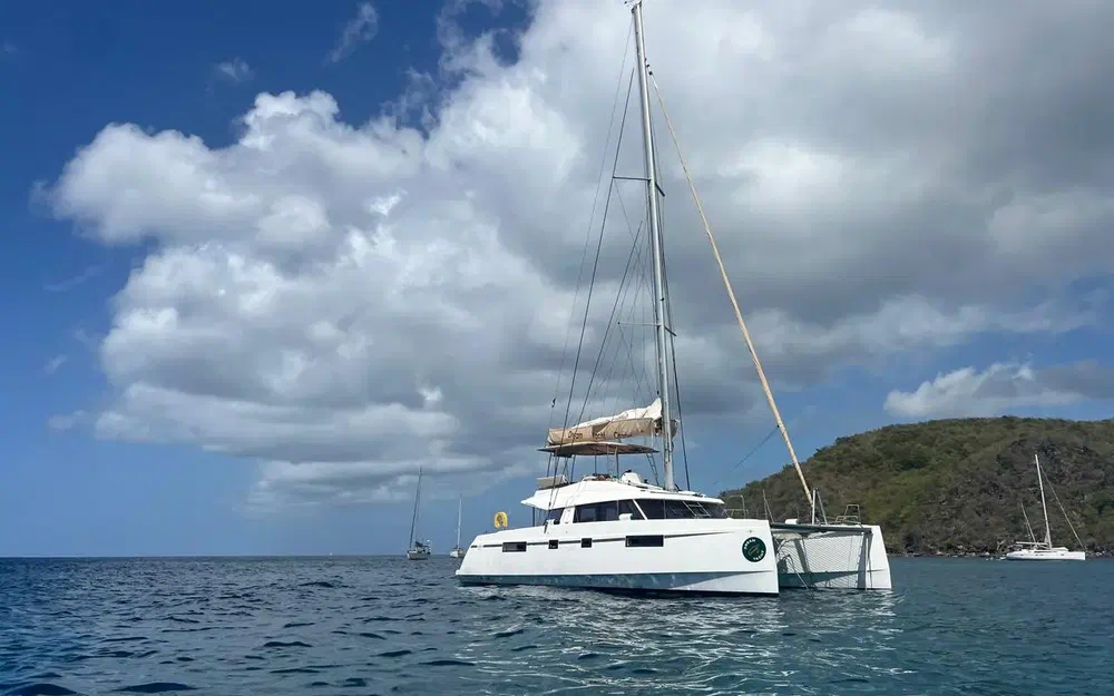 slider 0 Nautitech 46