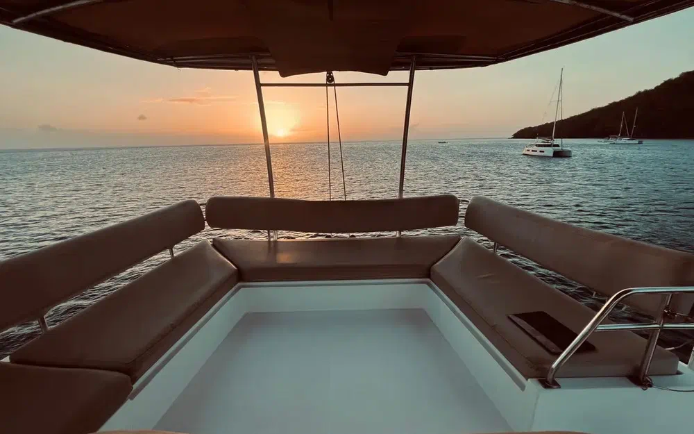 slider 11 Nautitech 46