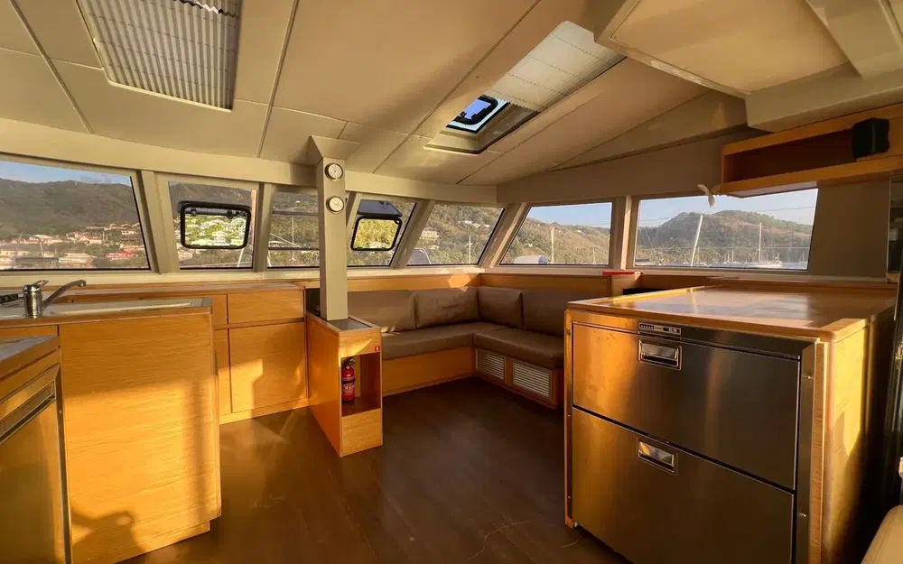 slider 21 Nautitech 46