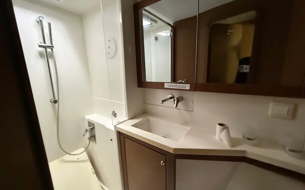 slider 17 Lagoon 450